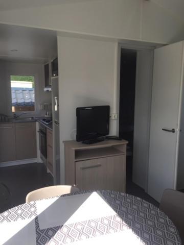 Mobile-Home 100M Plage Utah Mme Surget Sainte-Marie-du-Mont  Esterno foto